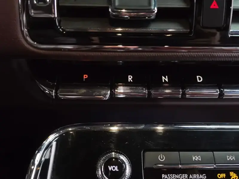 2020 Lincoln Navigator с пробегом 83 383 км
