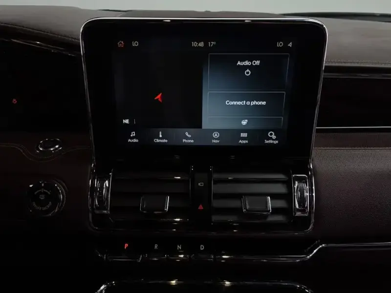 2020 Lincoln Navigator с пробегом 83 383 км