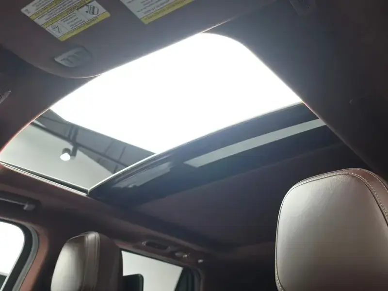 2020 Lincoln Navigator с пробегом 83 383 км