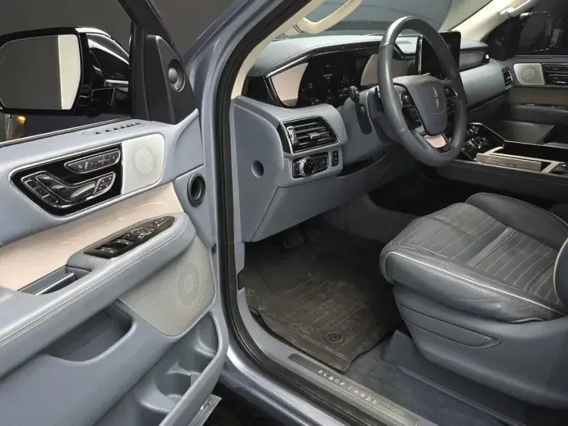 2021 Lincoln Navigator с пробегом 61 908 км
