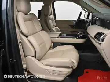 2021 Lincoln Navigator с пробегом 62 900 км