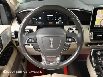 2021 Lincoln Navigator с пробегом 62 900 км