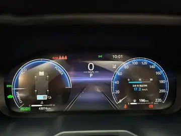 2024 Toyota RAV4 с пробегом 43 074 км