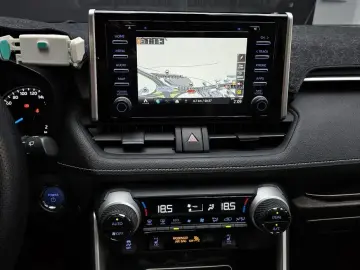 2021 Toyota RAV4 с пробегом 67 484 км