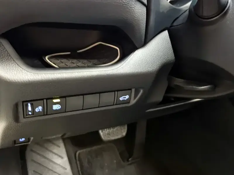 2021 Toyota RAV4 с пробегом 67 484 км
