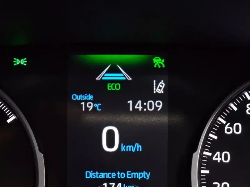 2021 Toyota RAV4 с пробегом 67 484 км