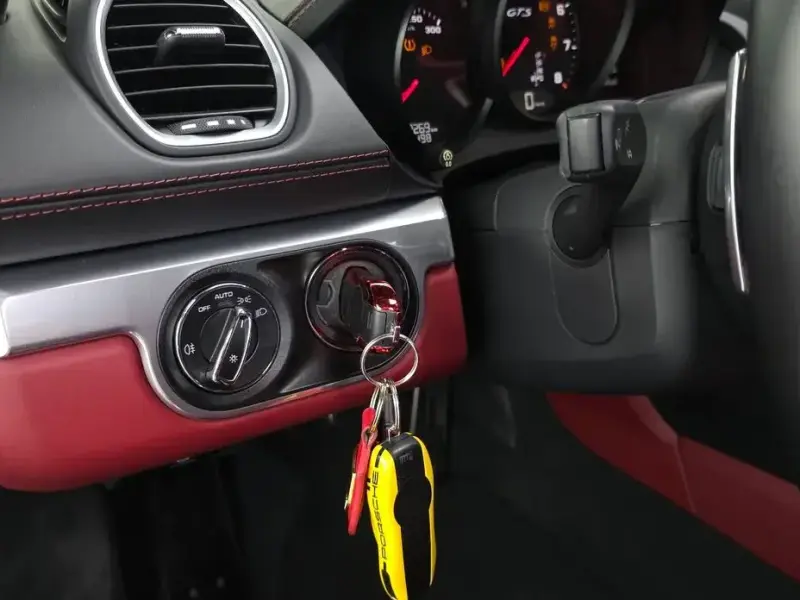 2019 Porsche Cayman с пробегом 52 269 км