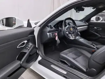 2019 Porsche Cayman с пробегом 36 742 км