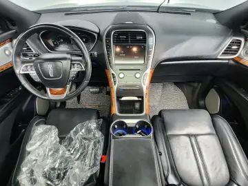 2019 Lincoln Nautilus с пробегом 93 310 км