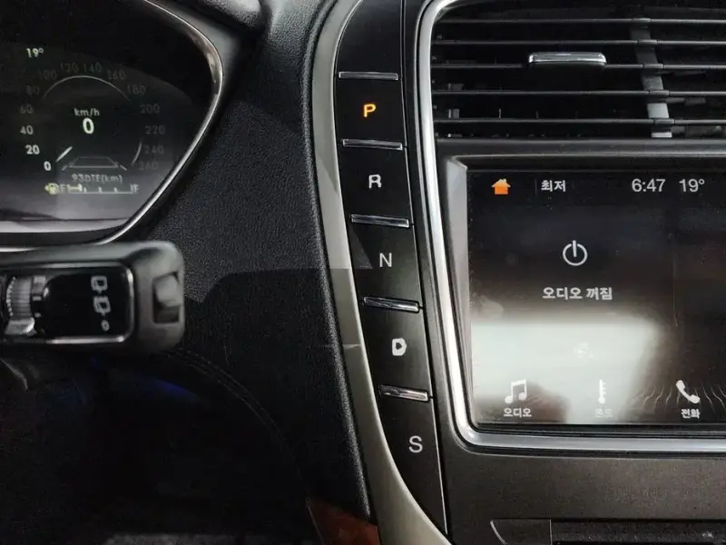 2019 Lincoln Nautilus с пробегом 93 310 км