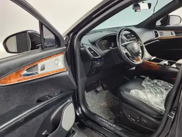 2019 Lincoln Nautilus с пробегом 93 310 км