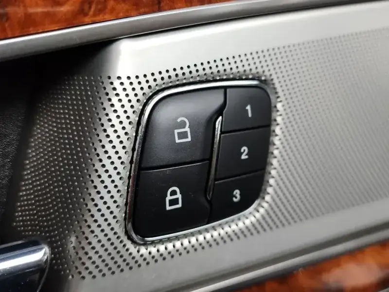 2019 Lincoln Nautilus с пробегом 93 310 км