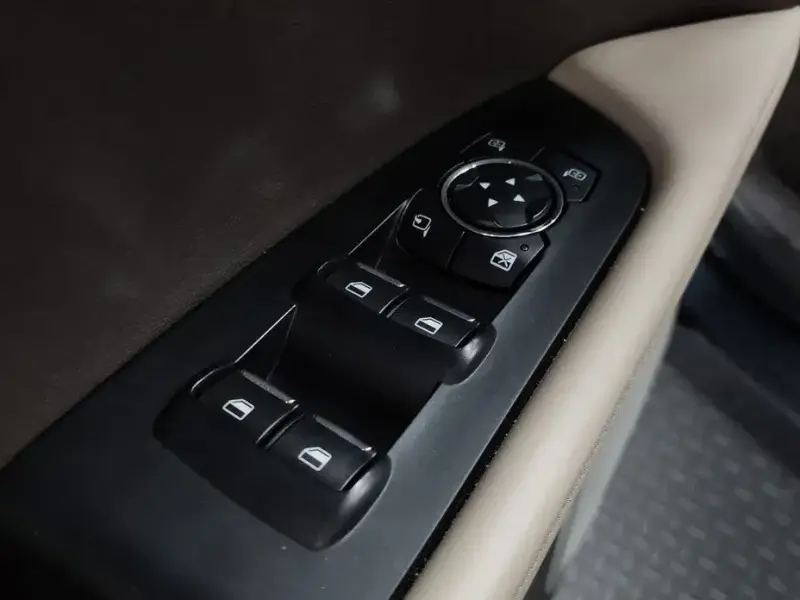 2022 Lincoln Nautilus с пробегом 107 336 км