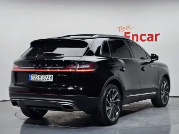2020 Lincoln Nautilus с пробегом 110 173 км