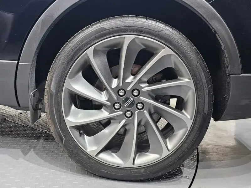 2020 Lincoln Nautilus с пробегом 110 173 км