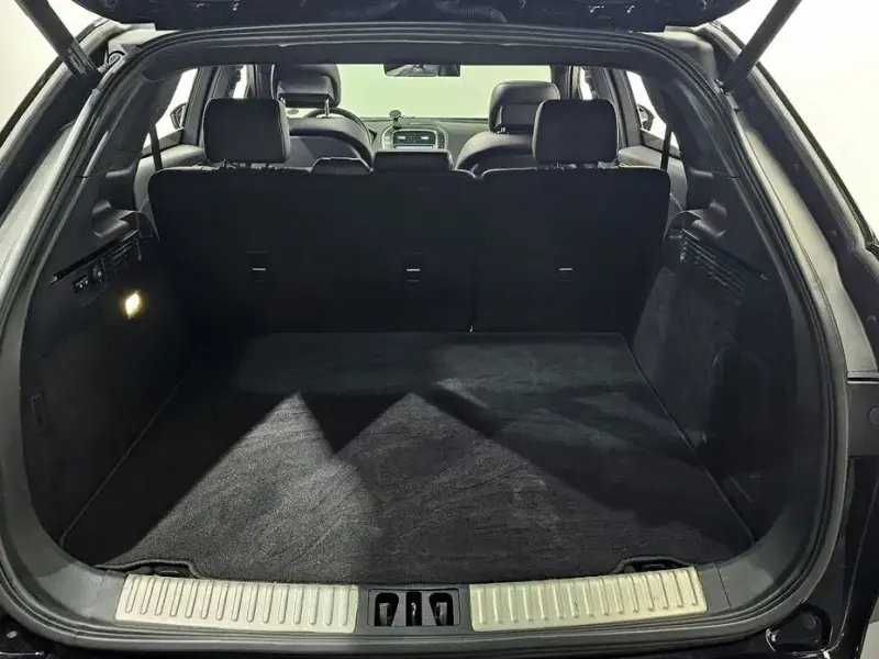2020 Lincoln Nautilus с пробегом 110 173 км