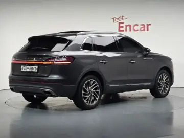 2020 Lincoln Nautilus с пробегом 115 421 км