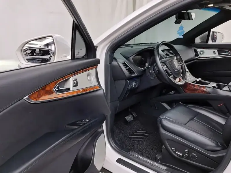 2019 Lincoln Nautilus с пробегом 75 165 км