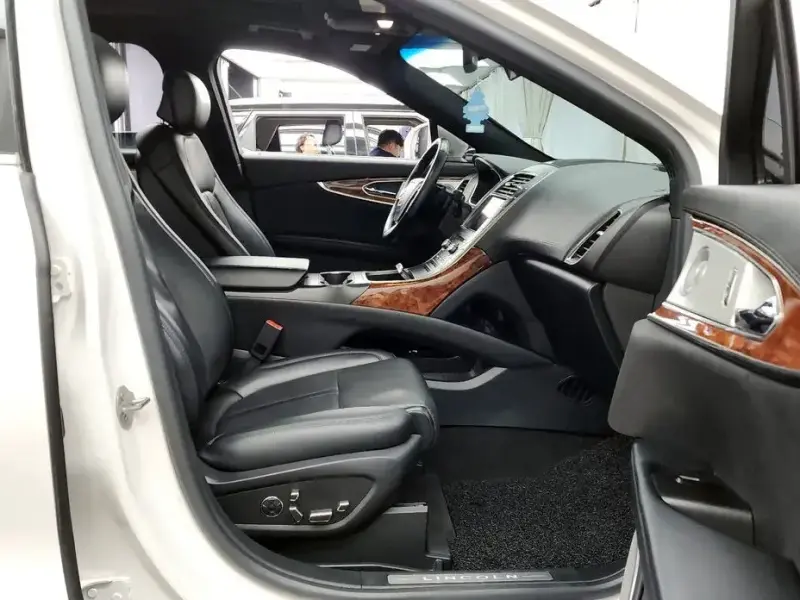 2019 Lincoln Nautilus с пробегом 75 165 км