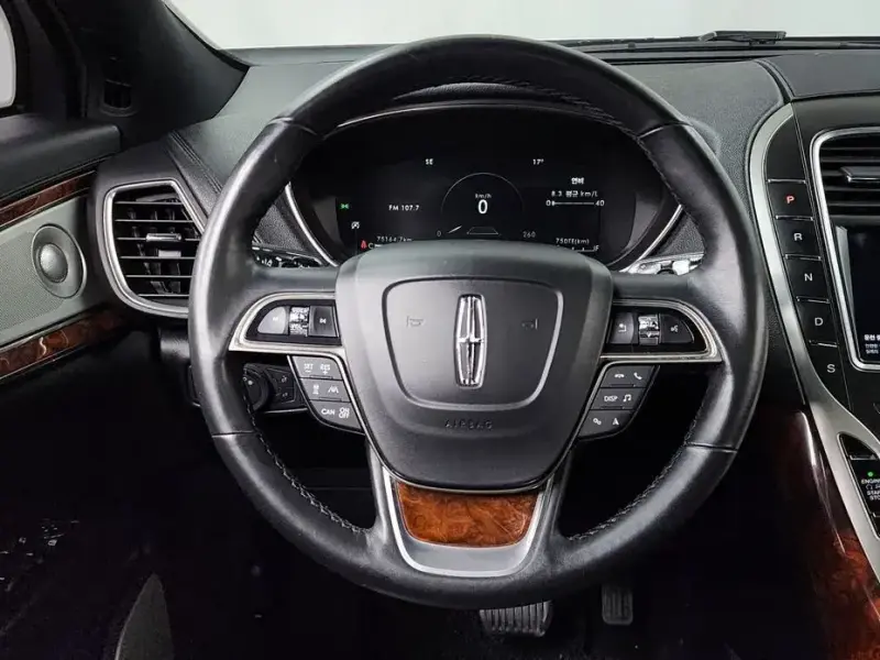 2019 Lincoln Nautilus с пробегом 75 165 км