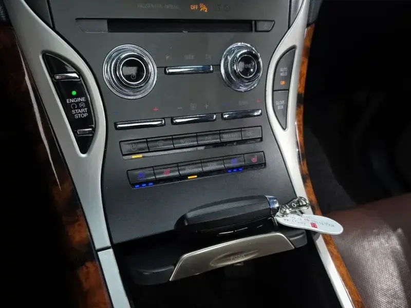 2020 Lincoln Nautilus с пробегом 88 490 км