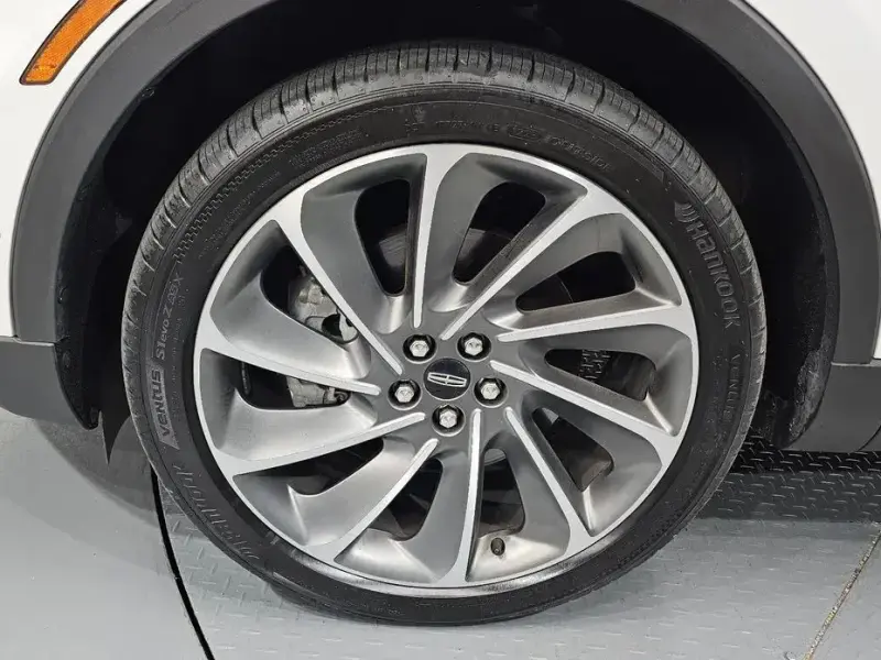 2020 Lincoln Nautilus с пробегом 39 909 км