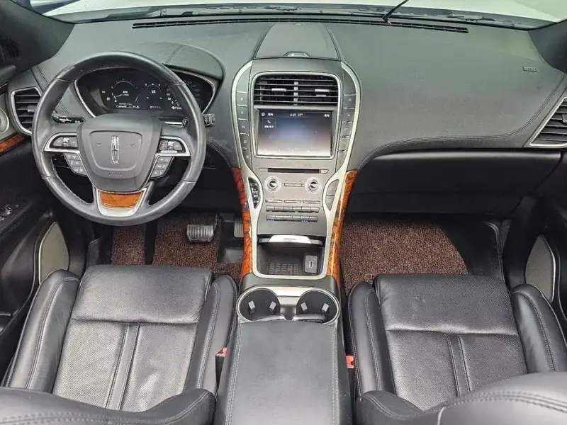 2020 Lincoln Nautilus с пробегом 39 909 км
