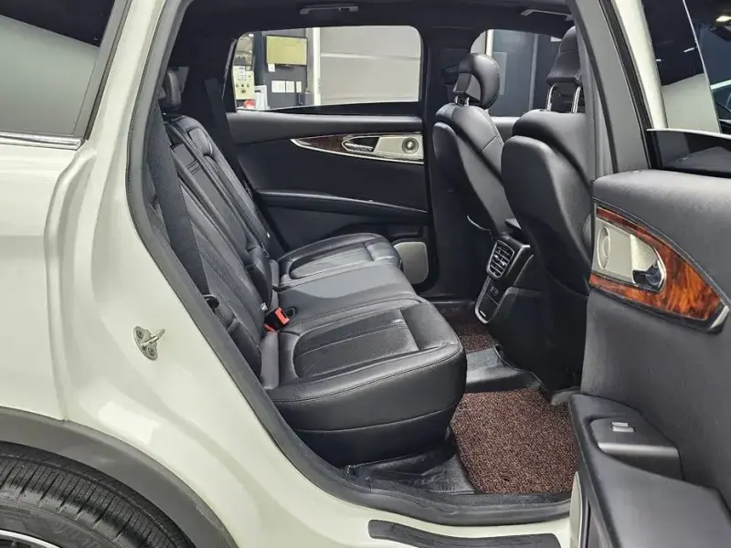 2020 Lincoln Nautilus с пробегом 39 909 км