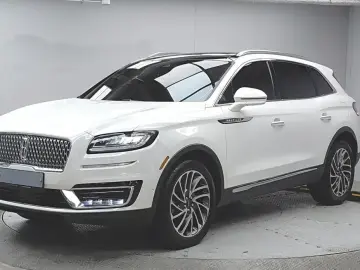 2020 Lincoln Nautilus с пробегом 53 450 км