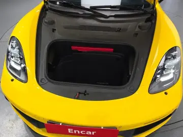 2021 Porsche Boxster с пробегом 34 205 км