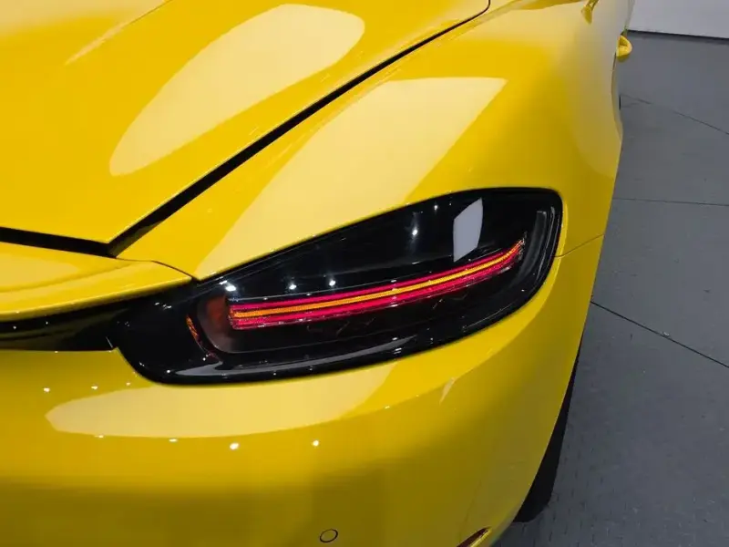 2021 Porsche Boxster с пробегом 34 205 км