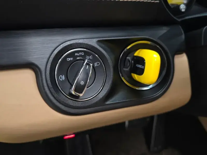 2021 Porsche Boxster с пробегом 34 205 км