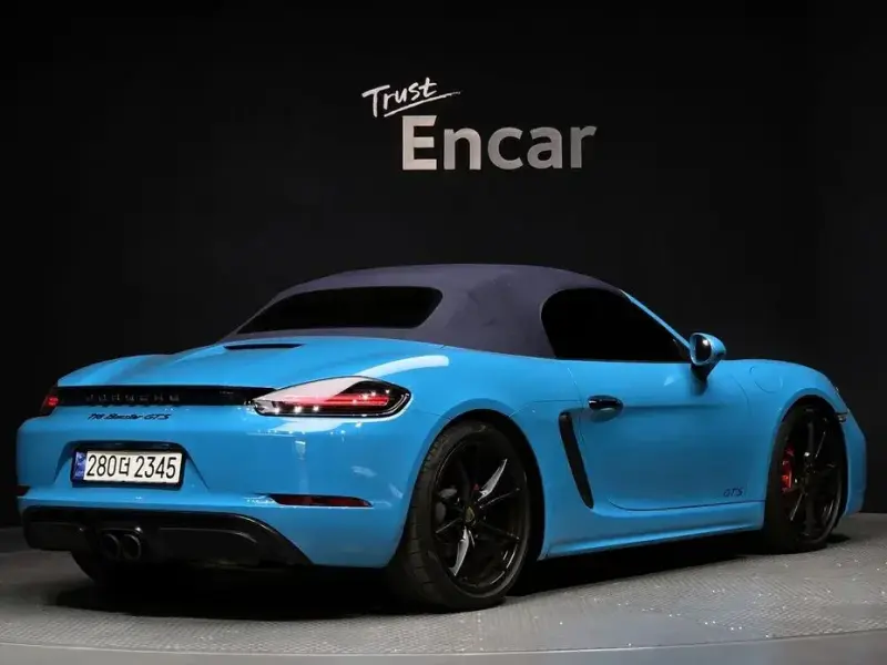 2018 Porsche Boxster с пробегом 57 307 км