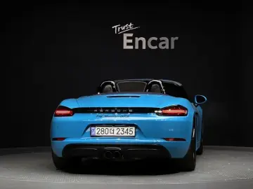 2018 Porsche Boxster с пробегом 57 307 км