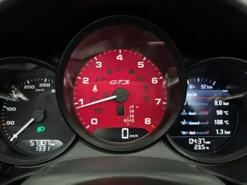 2018 Porsche Boxster с пробегом 57 307 км
