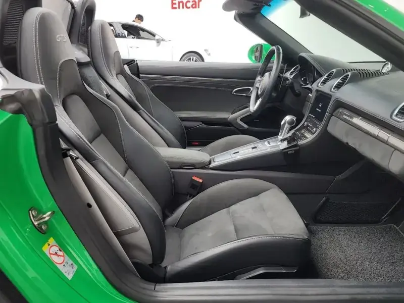 2021 Porsche Boxster с пробегом 52 962 км