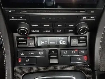 2021 Porsche Boxster с пробегом 52 962 км