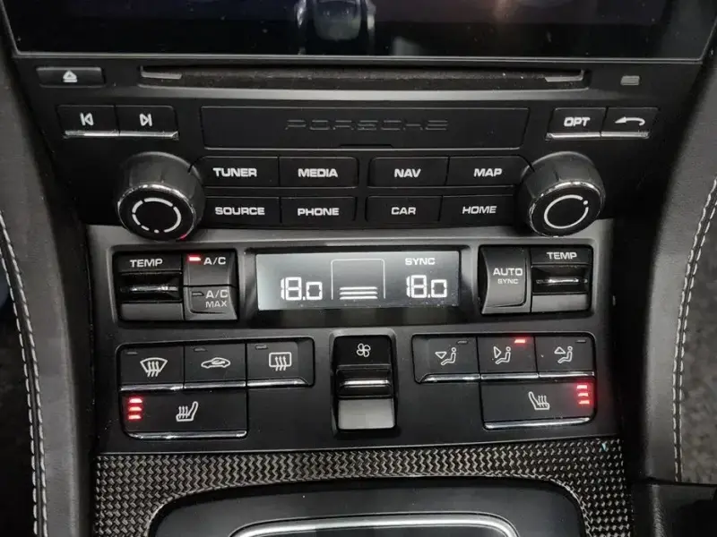 2021 Porsche Boxster с пробегом 52 962 км