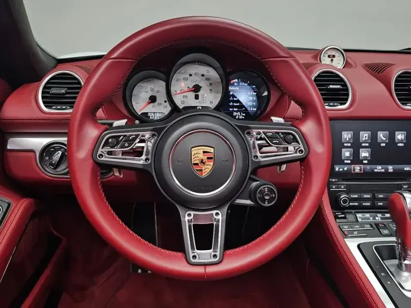 2018 Porsche Boxster с пробегом 30 633 км