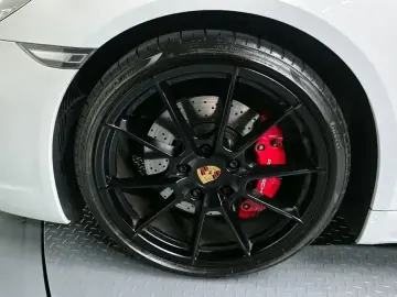 2024 Porsche Boxster с пробегом 12 870 км