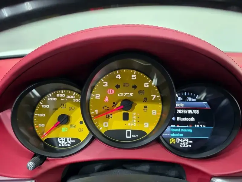 2024 Porsche Boxster с пробегом 12 870 км
