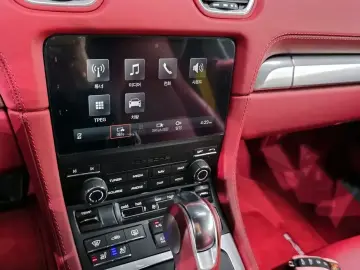 2024 Porsche Boxster с пробегом 12 870 км