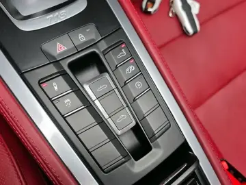 2020 Porsche Boxster с пробегом 14 847 км