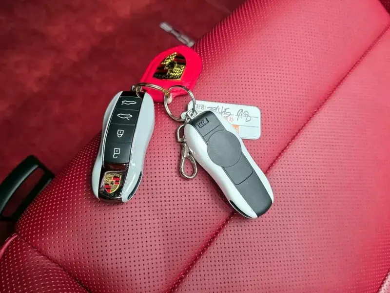 2020 Porsche Boxster с пробегом 14 847 км