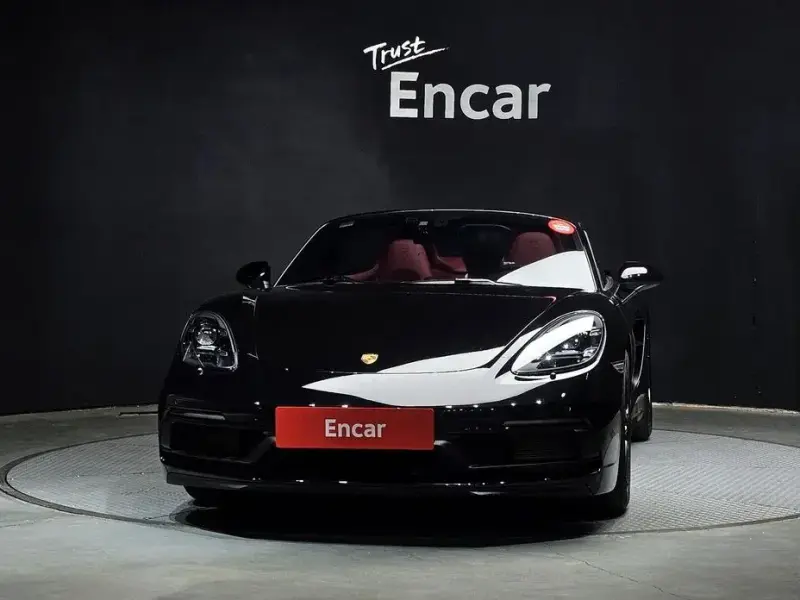 2024 Porsche Boxster с пробегом 4 499 км