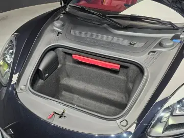 2024 Porsche Boxster с пробегом 4 499 км