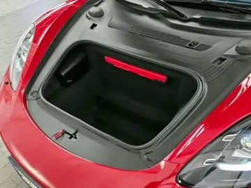 2018 Porsche Boxster с пробегом 43 489 км