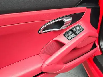 2019 Porsche Boxster с пробегом 56 278 км