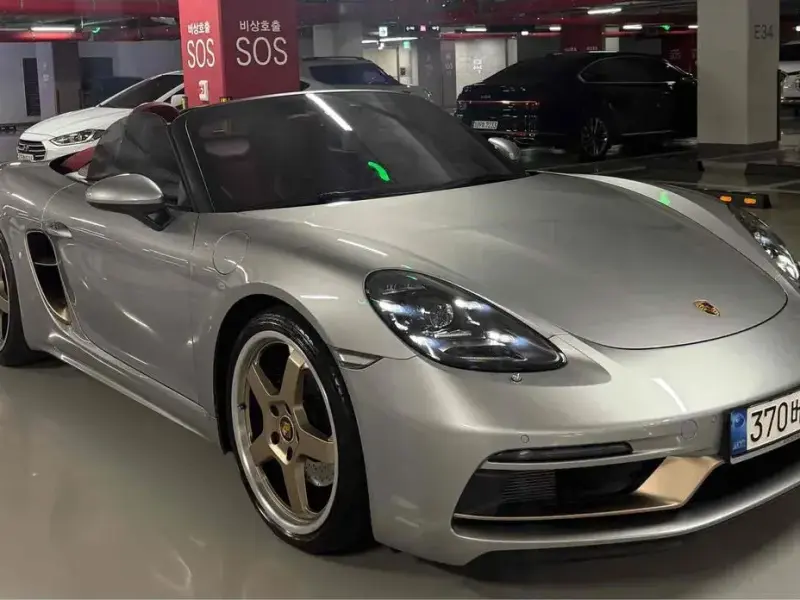 2021 Porsche Boxster с пробегом 4 500 км
