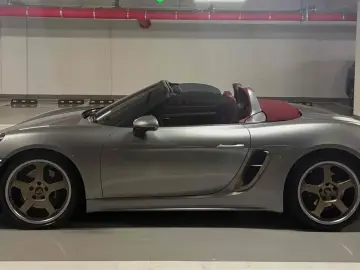 2021 Porsche Boxster с пробегом 4 500 км
